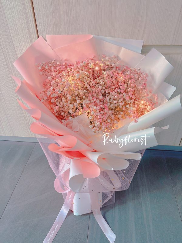 Fresh baby's breath bouquet