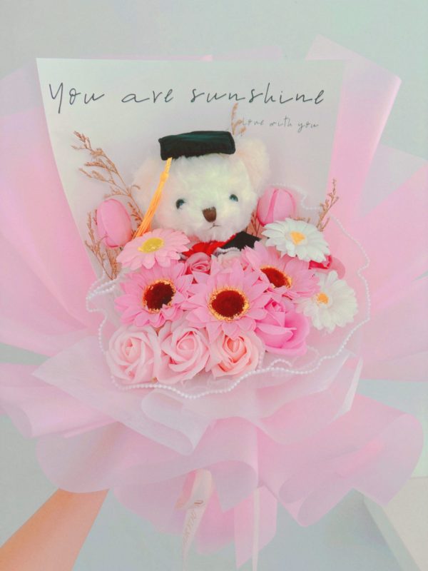 graduation bouquet